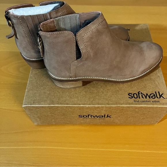 NIB Softwalk Leather Ramona Booties sz 9.5 - Picture 2 of 13
